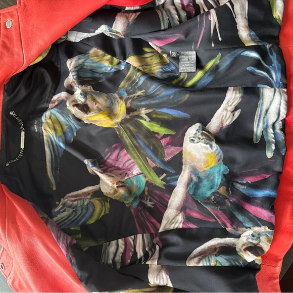 Leather Jacket - Picture 4 of 5